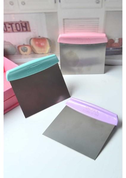 Çelik Hamur Kesici ve Spatula, Dayanıklı ve Pratik Mutfak Araçları