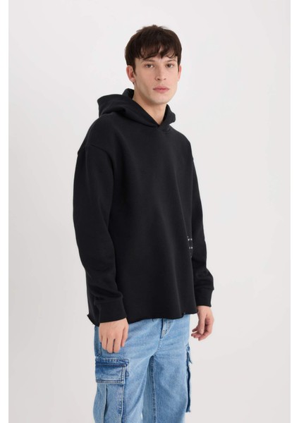 Boxy Fit Kapüşonlu Sırt Baskılı Sweatshirt D0855AX24AU fırsatları