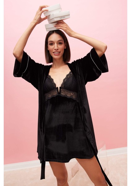 Fall in Love V Yaka Dantelli Kadife Askılı Gecelik D6446AX24WN