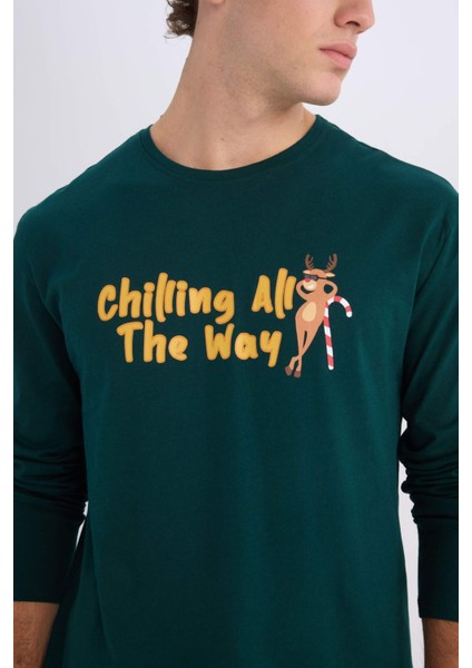 Yılbaşı Temalı Pijama Takımı Bisiklet Yaka Baskılı Uzun Kollu Üst Uzun Alt D8219AX24WN indirimleri