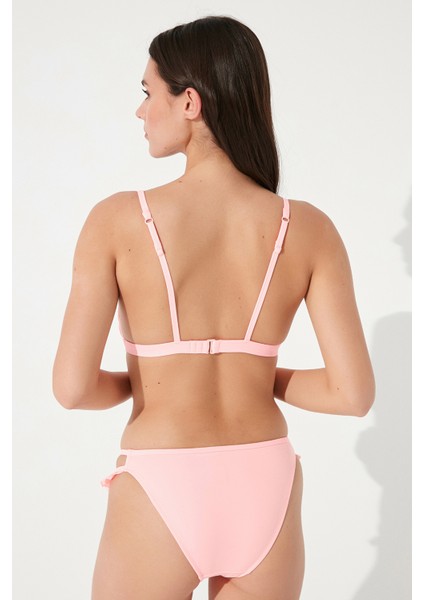 Açık Pembe Miami Üçgen Fırfırlı Bikini Üstü