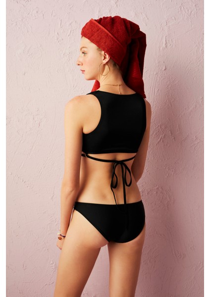Siyah Lera Tee Bikini Üstü fırsatları