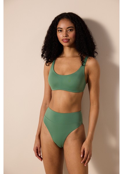 Super High Leg Yeşil Bikini Altı