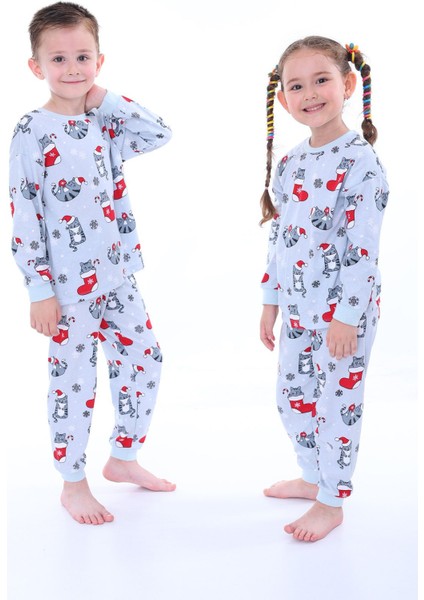 Yılbaşı Temalı Kedili Kız Çocuk Pijama Takımı