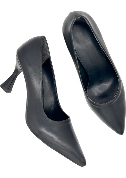 Siyah Stiletto Sivri Burun Kadın Topuklu Ayakkabı