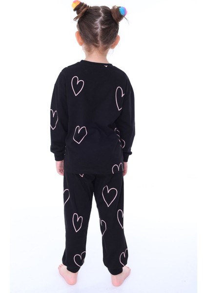 Kalp Desenli Siyah Kız Çocuk Pijama Takımı modelleri