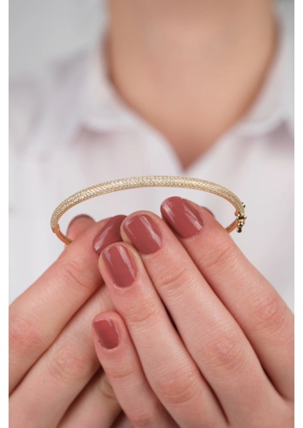 14 Ayar Altın Taşlı Düz Kelepçe