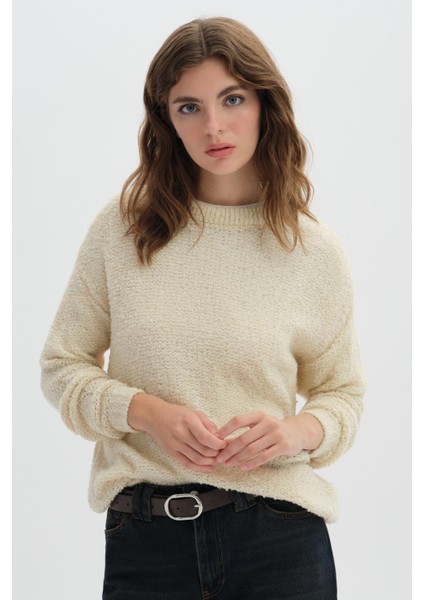 Bej Düşük Omuzlu Buklet Triko Kazak fiyatları