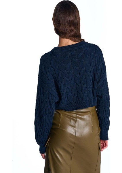 Lacivert Saç Örgülü Crop Triko Kazak indirimleri