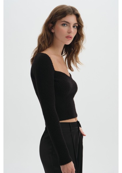 Siyah Uzun Kollu Triko Kazak
