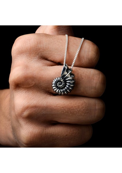 Gümüş Ammonit Kolye 925 Ayar Gümüş Unisex Ammonit Figürlü Kolye Salyangoz Model Kolye Deniz Kabuğu modelleri