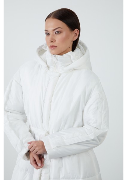 Ekru Uzun Puffer Mont