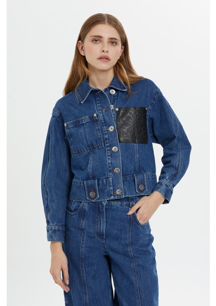 Deri Detaylı Kısa Denim Ceket