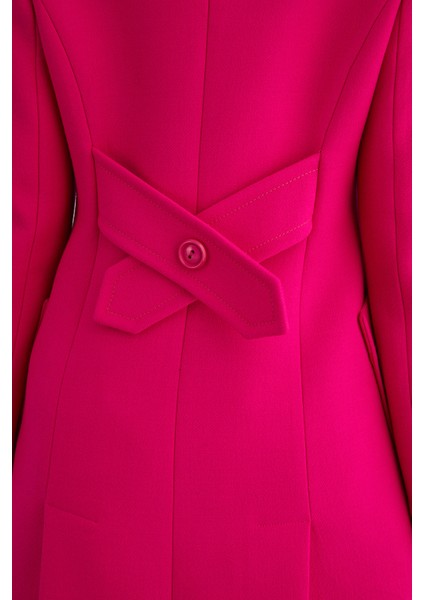 Arka Beden Yırtmaçlı Gömlek Yaka Pembe Kaban fırsatları