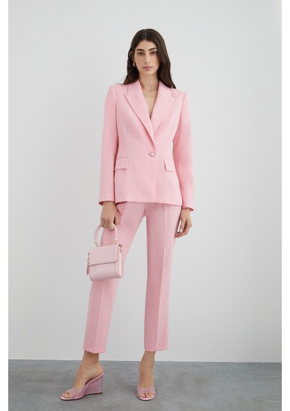 Pembe Inci ve Gold Detay Düğmeli Pembe Ceket fırsatları