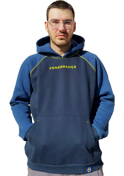 Orijinal Lisanslı Kapüşonlu Erkek Sweat indirimleri