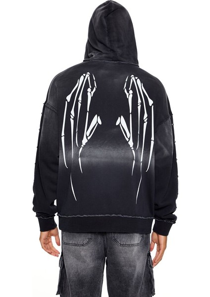 F21 İskelet Kanat Detaylı Kapüşonlu Sweatshirt fırsatları