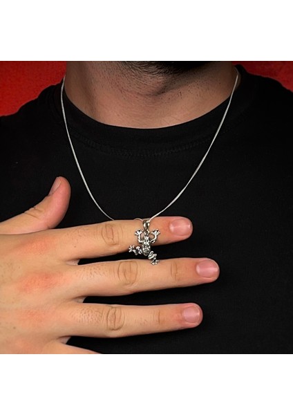 Gümüş Kurbağa Kolye 925 Ayar Gümüş Kurbağa Figürlü Unisex Kolye fırsatları