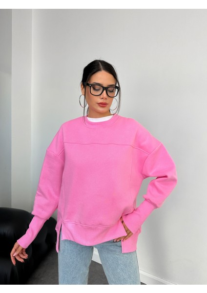 Oversize Şardonlu Yırtmaç Detaylı Sweat