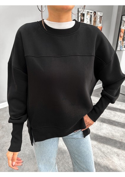 Oversize Şardonlu Yırtmaç Detaylı Sweat