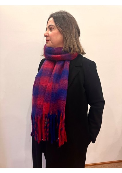 Kare Desenli Renkli Kırmızı-Lacivert Buklet Kalın Puf Şal, Atkı Uzunluk 205X Genişlik 40 Cm fırsatları