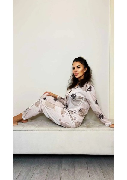 Bej Ayıcık Desenli Pijama Takımı modelleri