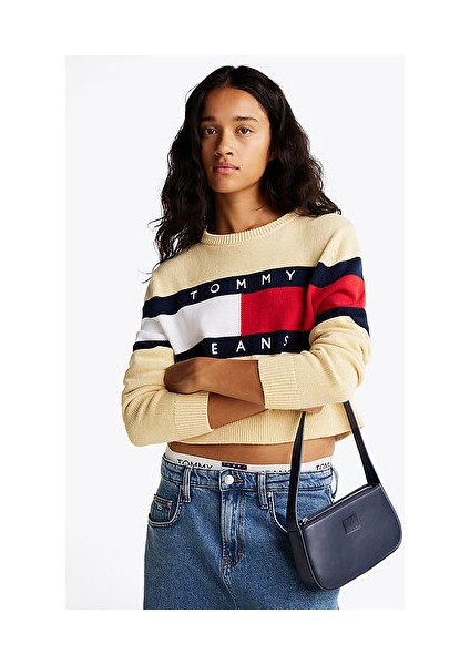 Tjw Ess Must Shoulder Bag