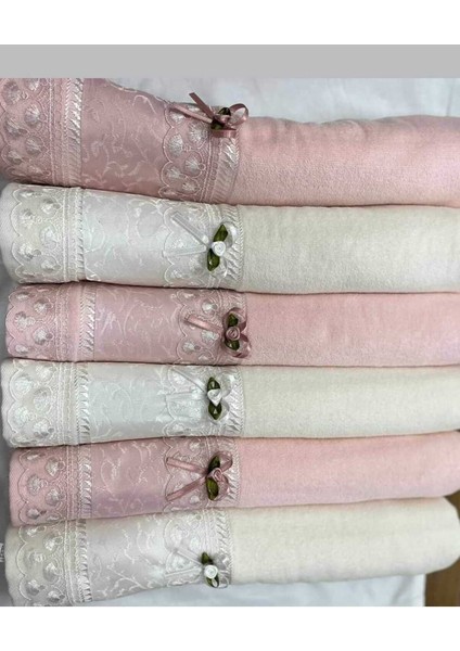 Kadife ve pamuklu yüz havlusu seti, 4'lü, şık ve yumuşak dokulu, çeyizlik kullanım.