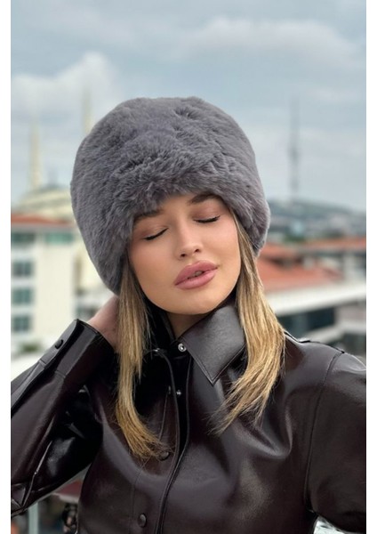 Kadın Kışlık Luxury Füme Rus/slav Tarzı Suni Kürklü Peluş Tüylü Trenduşanka Kalpak Şapka fırsatları