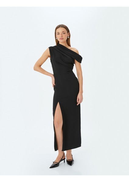 Yırtmaç Detaylı Asimetrik Tek Omuz Uzun Kalem Elbise