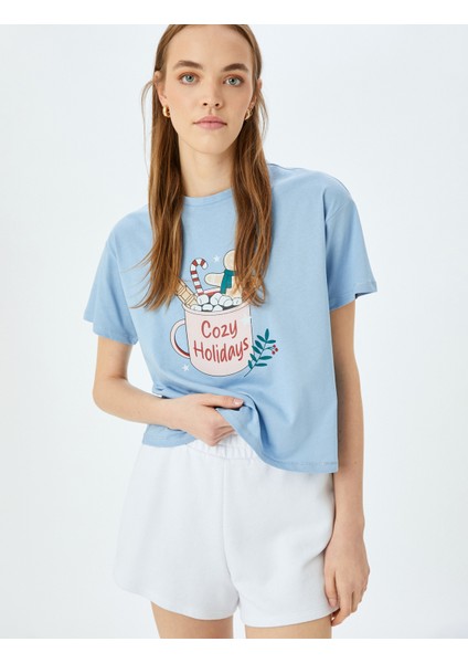 Yılbaşı Temalı Baskılı Kısa Kollu Pijama Üstü