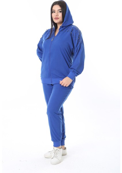 Kadın Büyük Beden Saks Ön Fermuarlı Taş Detaylı Kapşonlu Sweatshirt Pantolon Ikili Takım 26A28091
