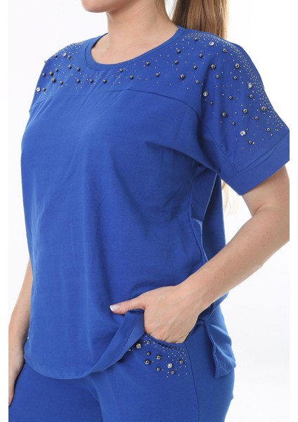 Kadın Büyük Beden Saks Taş Detaylı Kısa Kollu Sweatshirt Pantolon Takım 65N37702 indirimleri