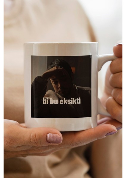 Kızıl Goncalar Cüneyd Efendi Baskılı Bi Bu Eksikti Yazılı Yılbaşı Hediyesi Kupa Bardak