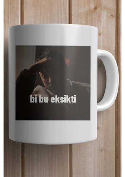 Kızıl Goncalar Cüneyd Efendi Baskılı Bi Bu Eksikti Yazılı Yılbaşı Hediyesi Kupa Bardak fiyatları