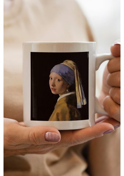 Inci Küpeli Kız Baskılı Yılbaşı Hediyesi Kupa Bardak