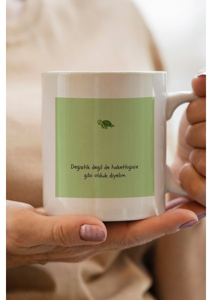 Değiştik Değil De Hakettiğiniz Gibi Olduk Diyelim Baskılı Yılbaşı Hediyesi Kupa Bardak