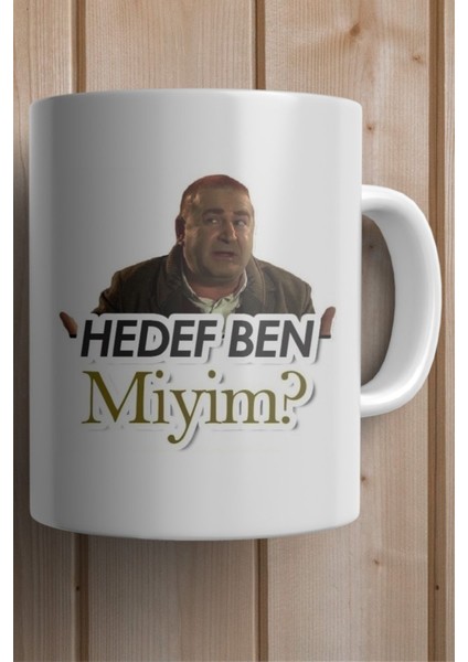 Kolpaçino Baskılı Hedef Ben Miyim? Yazılı Yılbaşı Hediyesi Kupa Bardak fiyatları