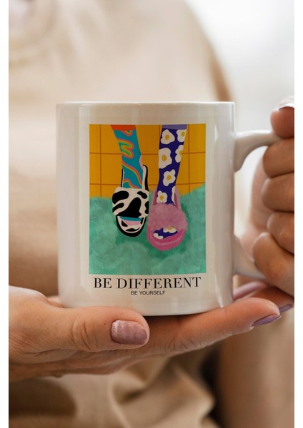 Be Different Yazılı Yılbaşı Hediyesi Kupa Bardak