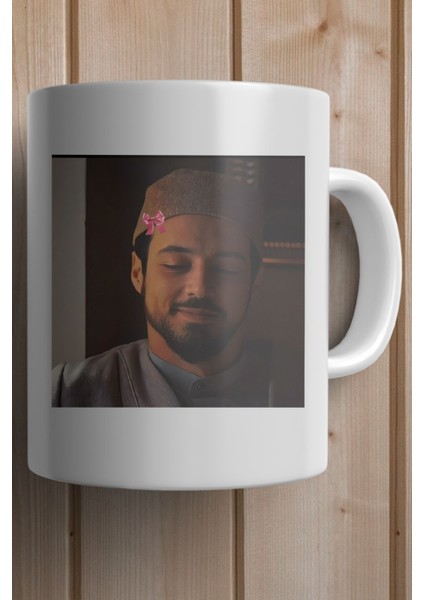 Kızıl Goncalar Cüneyd Baskılı Premium Yılbaşı Hediyesi Kupa Bardak fiyatları