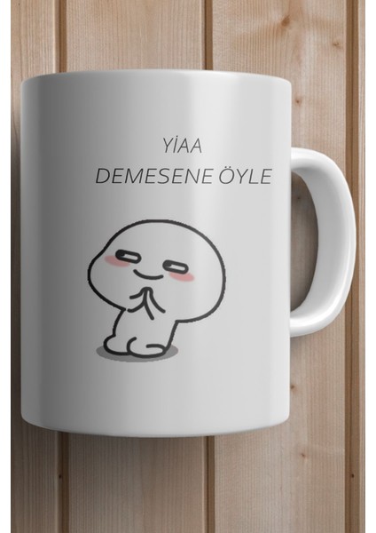 Yiaa Demesene Öyle Baskılı Yılbaşı Hediyesi Kupa Bardak fiyatları