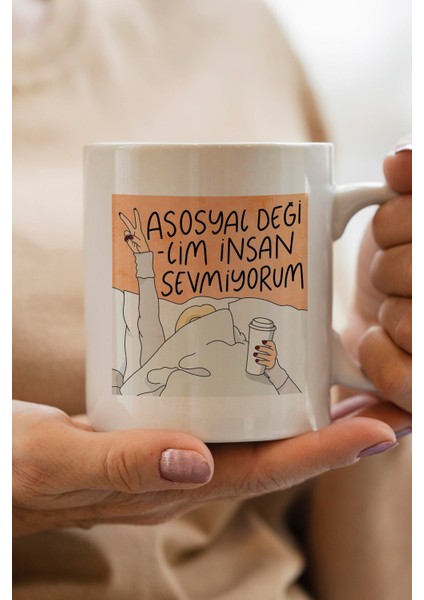 Asosyal Değilim Insan Sevmiyorum Baskılı Premium Yılbaşı Hediyesi Kupa Bardak