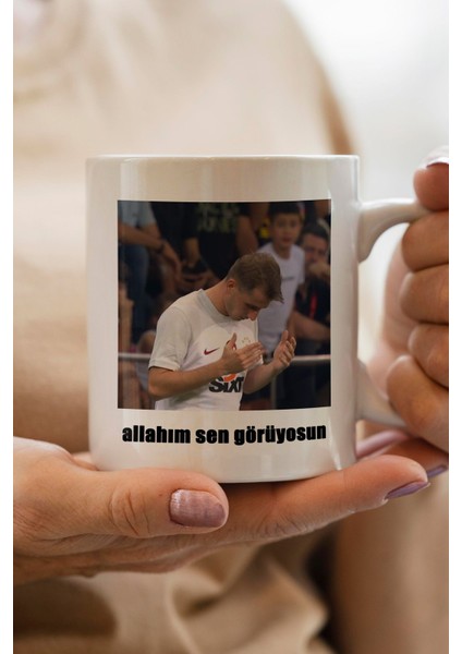 Kerem Aktürkoğlu Baskılı Allahım Sen Görüyosun Yazılı Yılbaşı Hediyesi Kupa Bardak