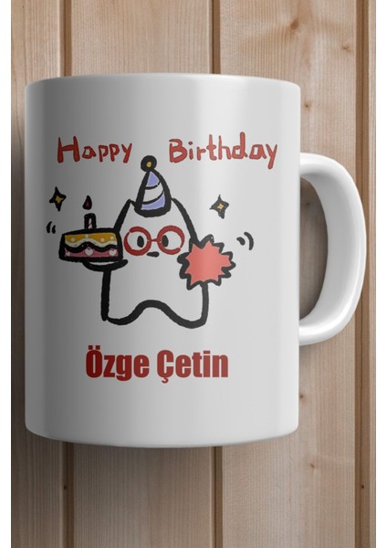 Doğum Günü Temalı Kişiye Özel Isim Baskılı Yılbaşı Hediyesi Kupa Bardak fiyatları