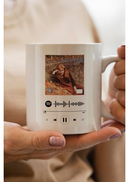 Nilüfer-Ta Uzak Yollardan Spotify Şarkı Kodlu Premium Yılbaşı Hediyesi Kupa Bardak