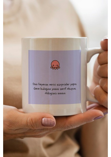 Gece Kulağına Yasini Şerif Okuyun, Öldüğünü Sansın Baskılı Premium Yılbaşı Hediyesi Kupa Bardak