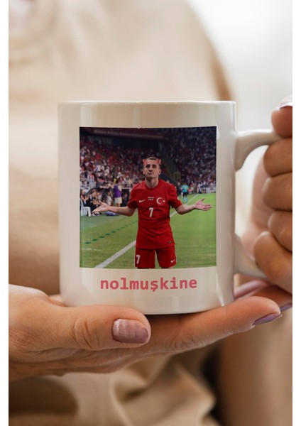 Kerem Aktürkoğlu Nolmuşkine Baskılı Premium Yılbaşı Hediyesi Kupa Bardak