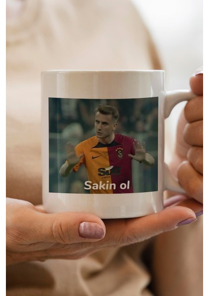 Kerem Aktürkoğlu Baskılı Sakin Ol Yazılı Yılbaşı Hediyesi Kupa Bardak