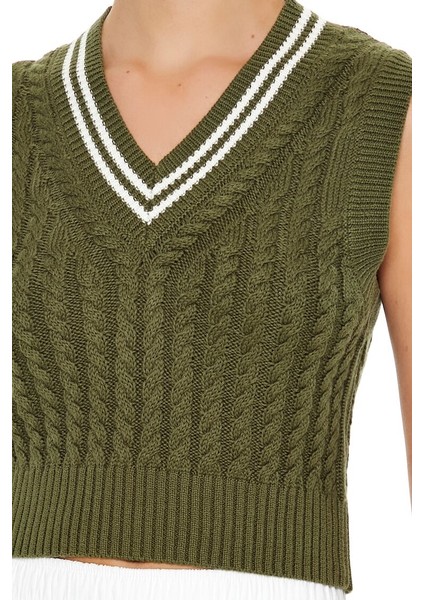 Varsity Çizgili Triko Süveter modelleri