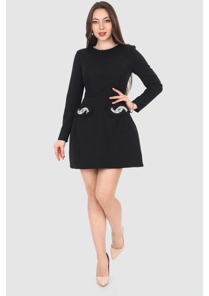 Büyük Beden ve Küçük Beden Uzun Kol Aksesuar Detaylı Mini Balon Etek Elbise